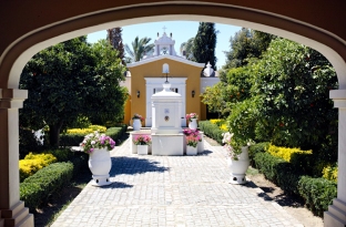 Hotel Monasterio de San Martín - Patio